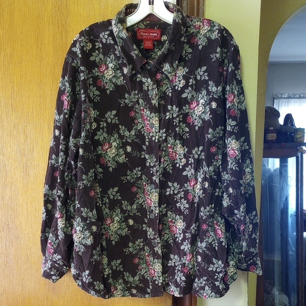 Venezia Plus Size 22/24 Brown Courderoy Floral Top. Burgundy Pink Green Tan